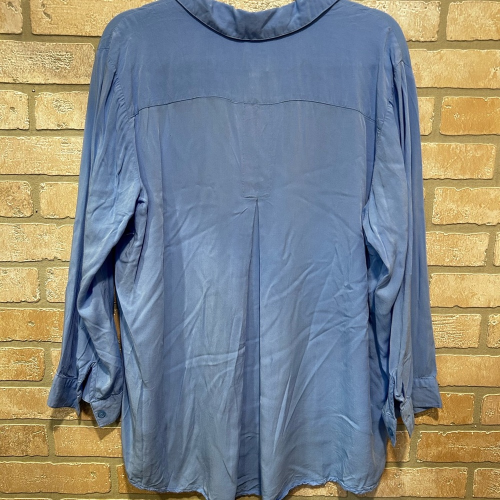 Chicos - Blue - Button Down - Nwot - image 4